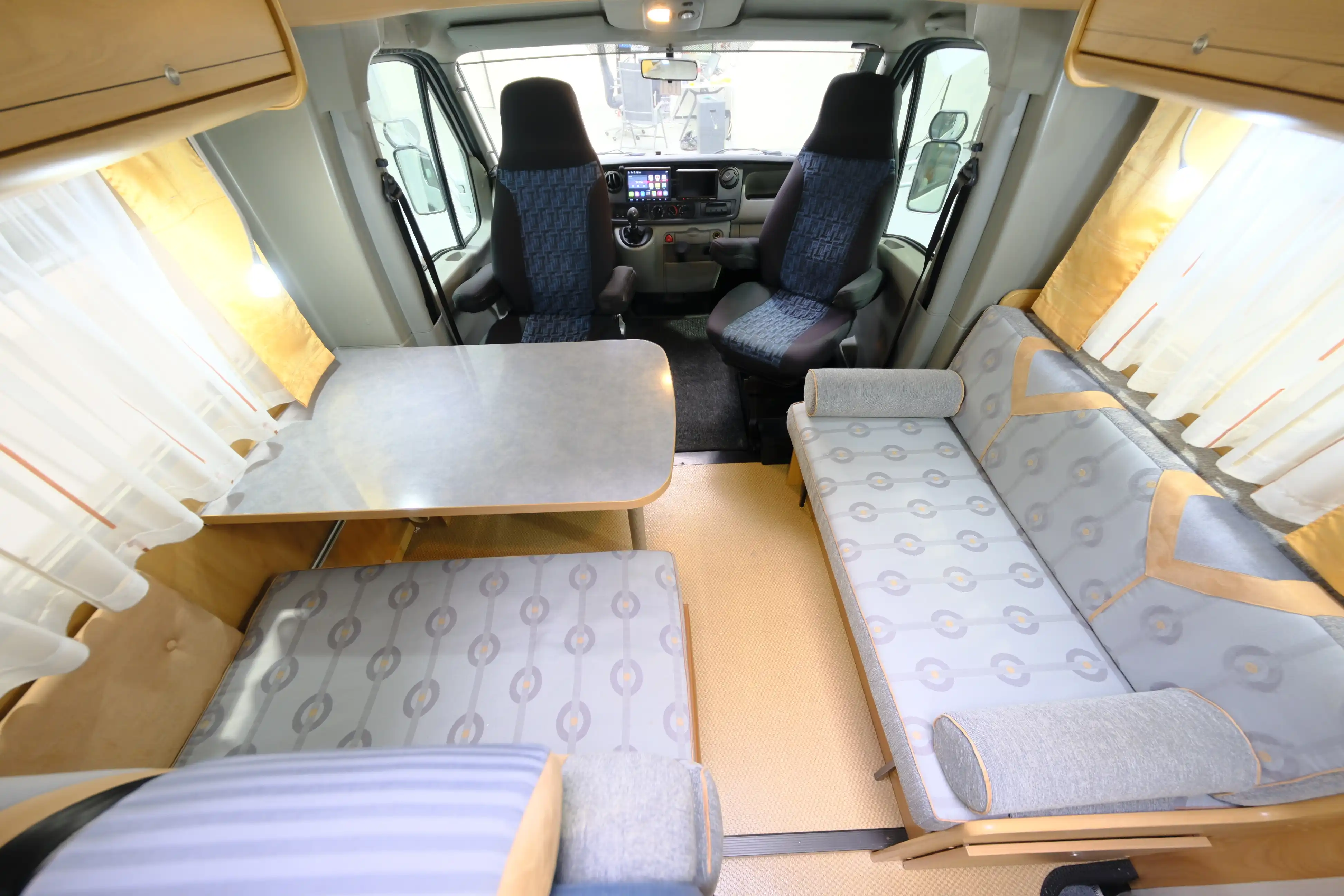 BUERSTNER Delfin T 680  - Ansicht 6